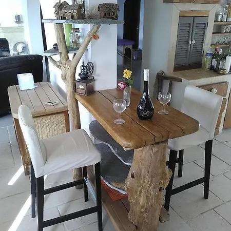 بيت للعطل Maison De Charme Avec Piscine Privee *