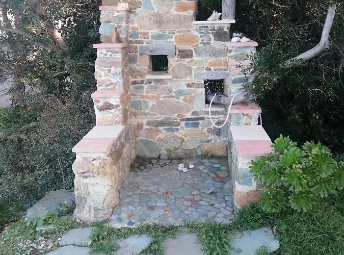 Prázdninový dům Maison De Charme Avec Piscine Privee