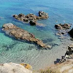 Hébergement de vacances Maison De Charme Avec Piscine Et Jacuzzi