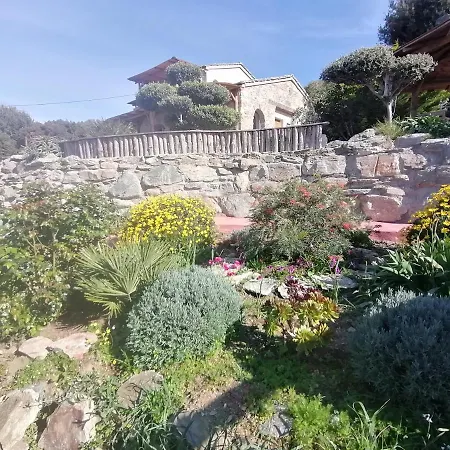 Dom wakacyjny Maison De Charme Avec Piscine Privee *