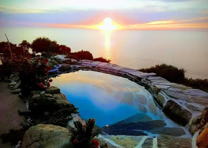 Maison De Charme Avec Piscine Privee *