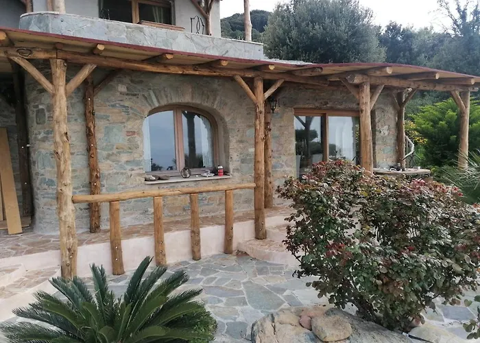 Дом отдыха Maison De Charme Avec Piscine Privee